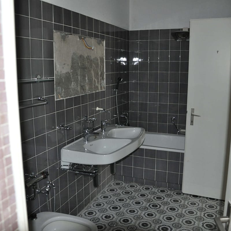 Sanierung Wohnung in Erlenbach, Bad vorher